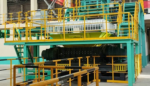 How to maintain the solid waste double shaft shredder?