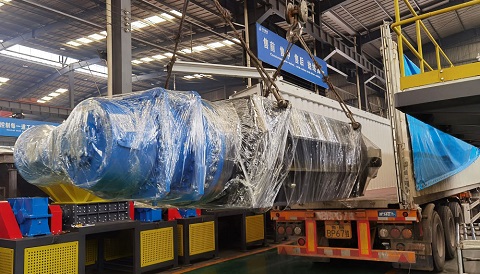 JLSS 2000 double shaft metal shredder shipped to Saudi Arabia